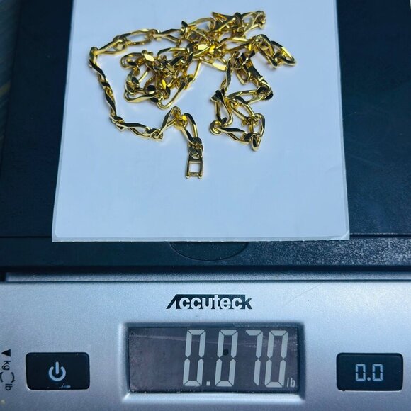 Vintage 1970s Signed Monet Gold-Tone Figaro Chain Necklace - Picture 12 of 12